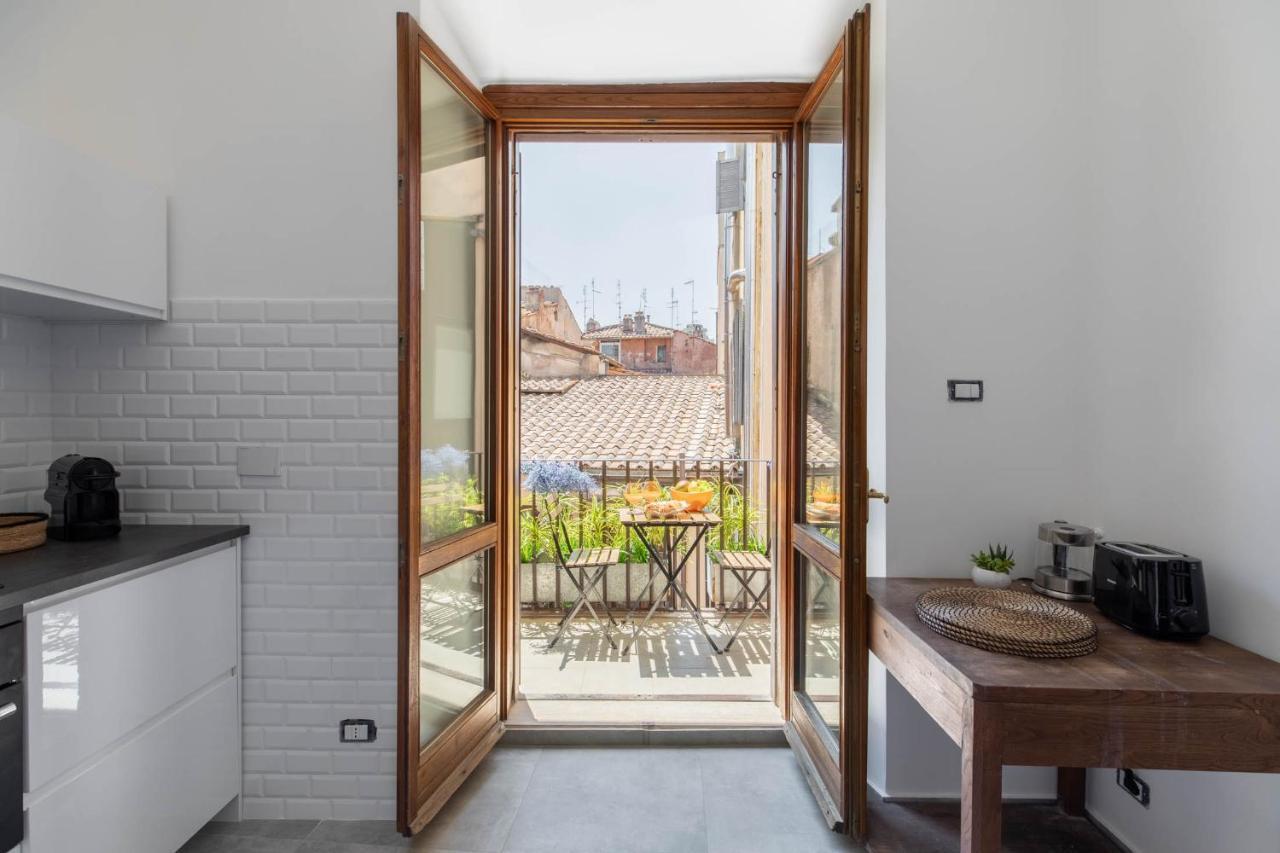 Iflat Pantheon'S Roomy And Friendly Apartment Rome Luaran gambar